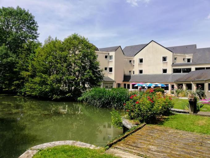 Logis Hotel Le Relais Du Moulin Valençay Kültér fotó